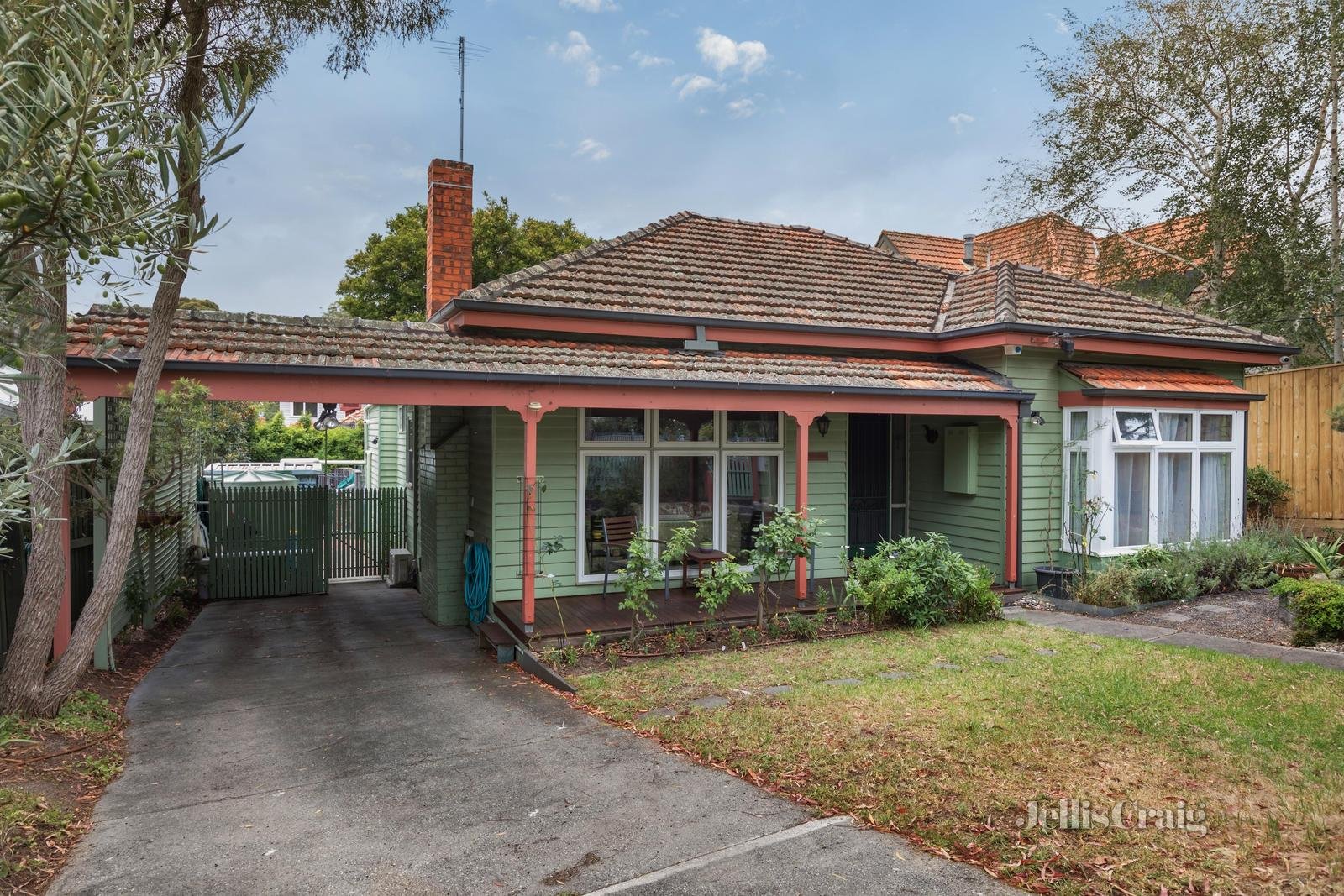 13 Lynden Street, Camberwell image 1