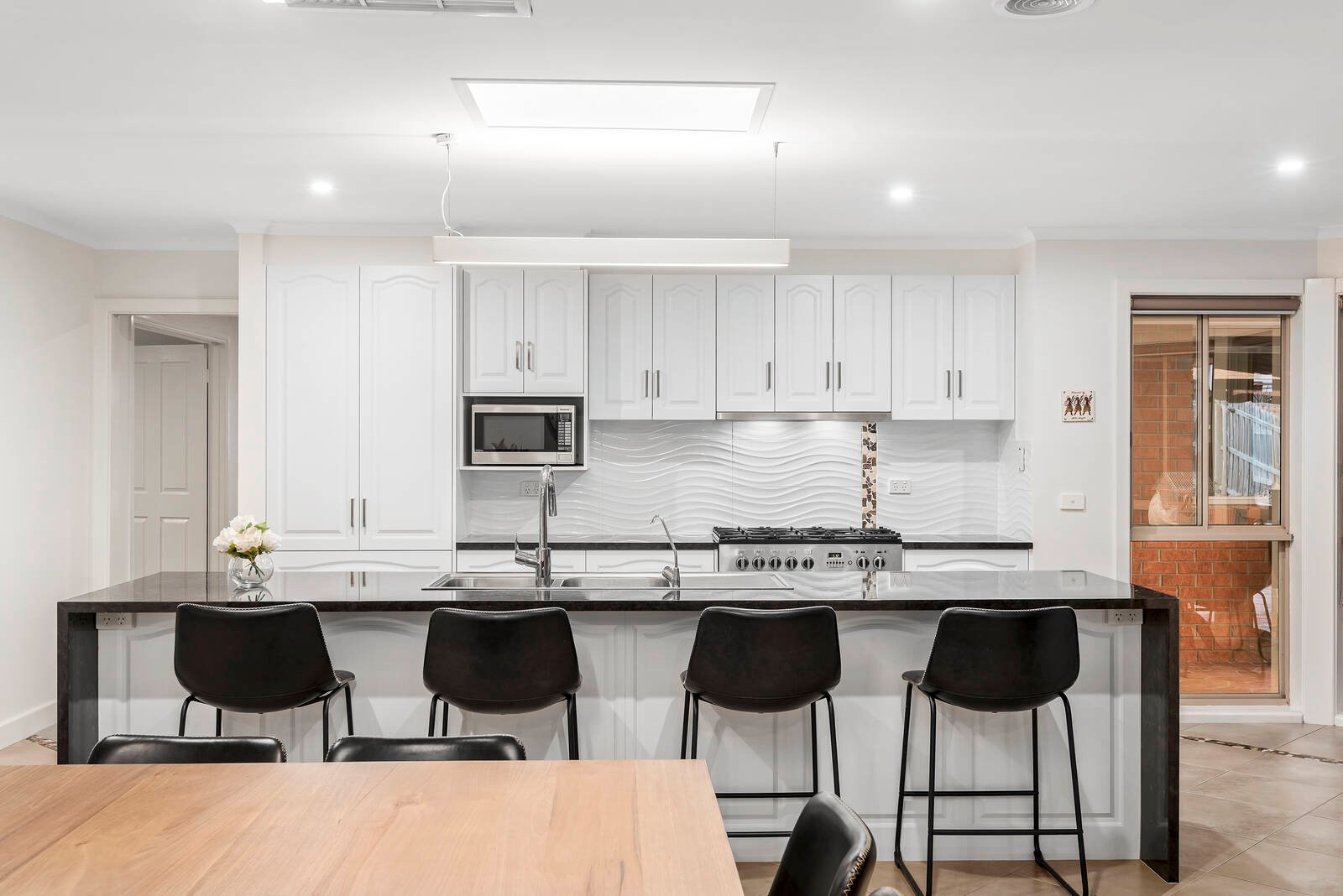 Property Gallery Thumbnail 2