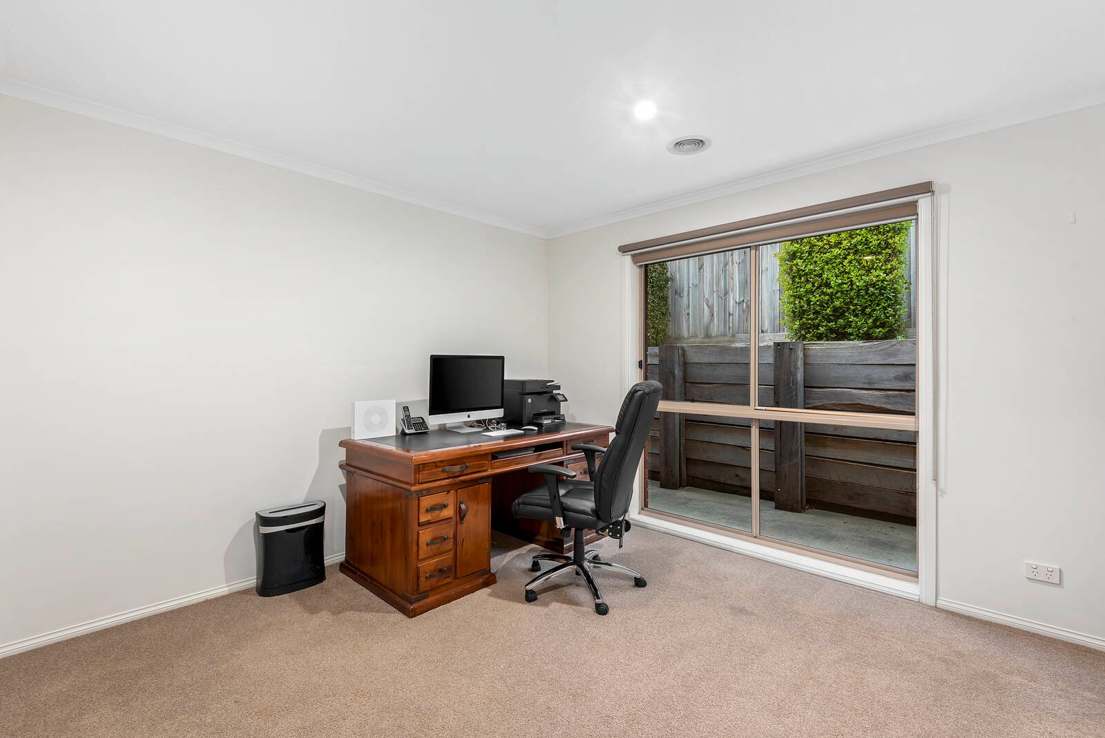 Property Gallery Thumbnail 12