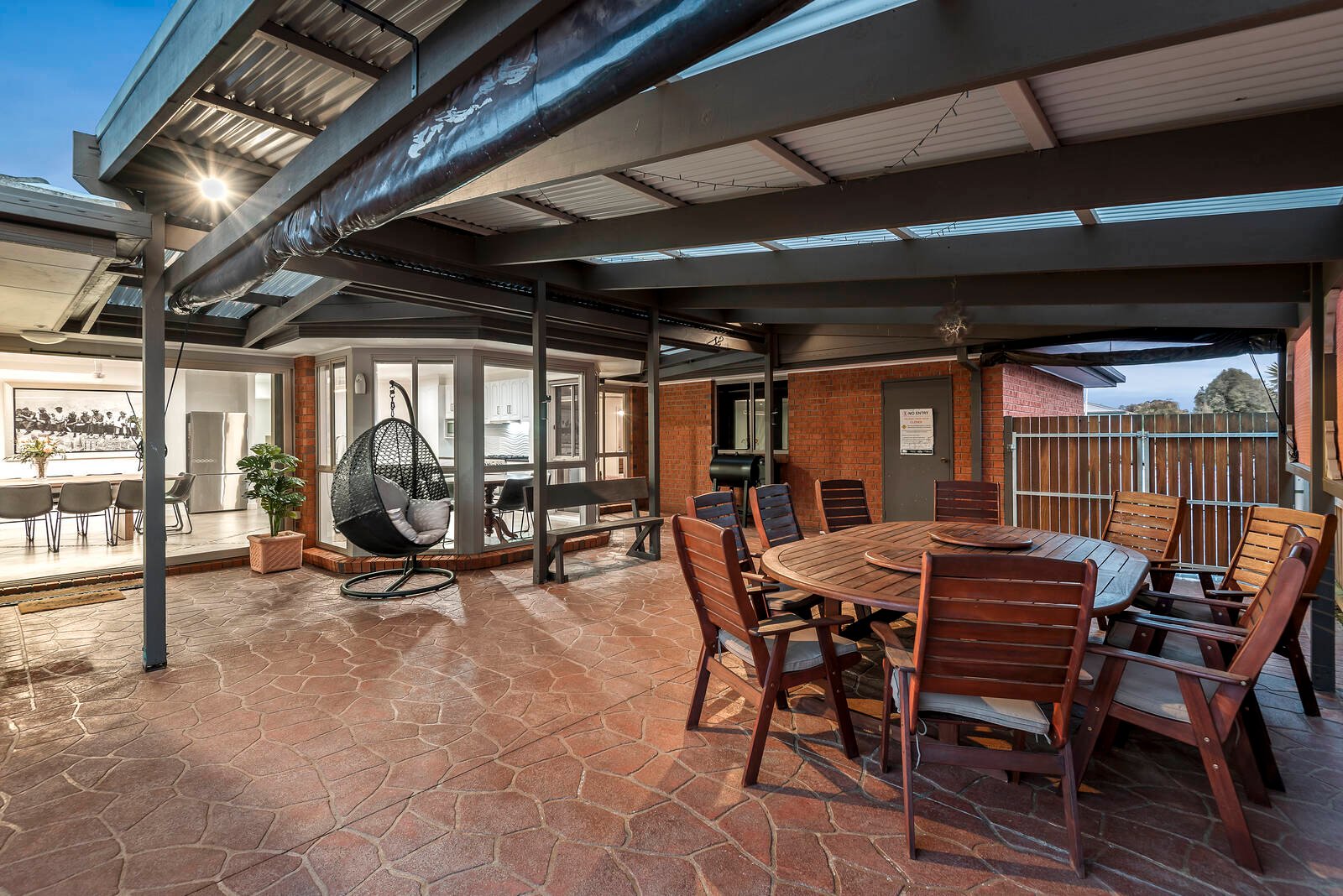 Property Gallery Thumbnail 18