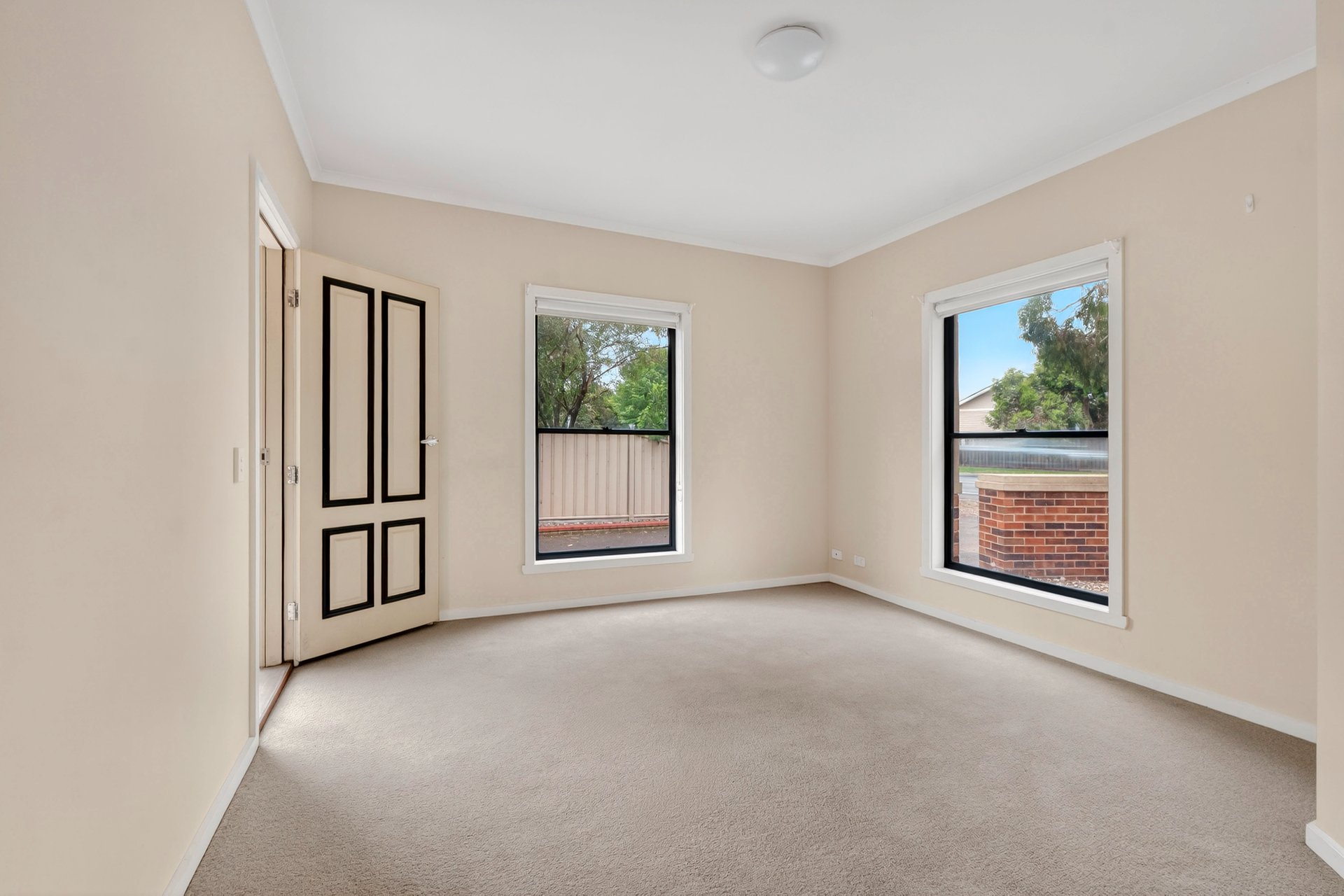 1/3 Maldon Road, Castlemaine image 6
