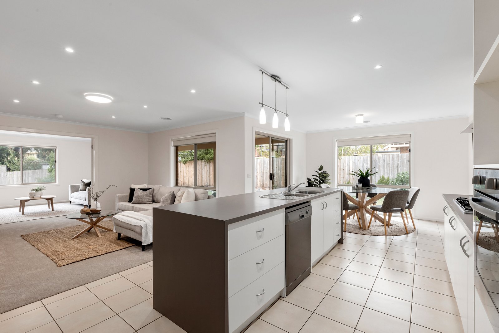 Property Gallery Thumbnail 4