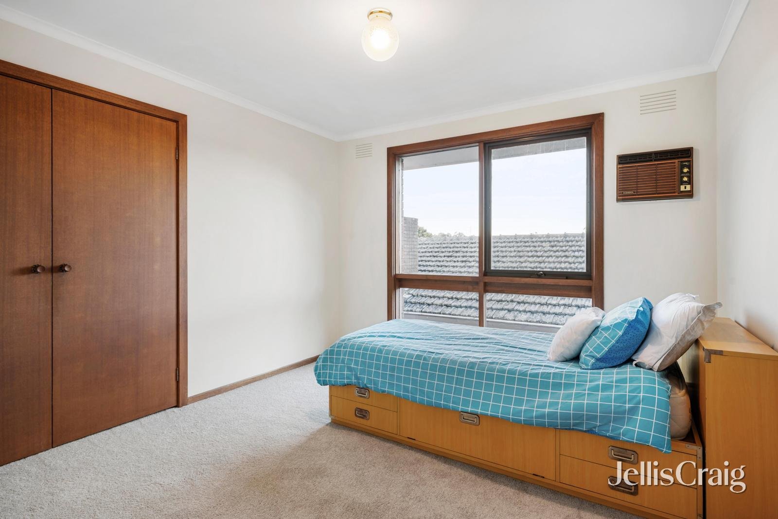 13 Margot Avenue, Doncaster image 9