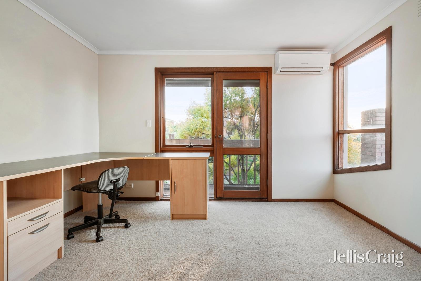 13 Margot Avenue, Doncaster image 10