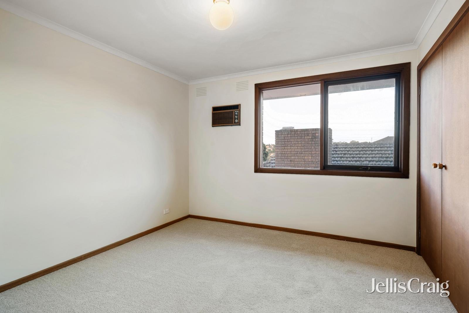 13 Margot Avenue, Doncaster image 11