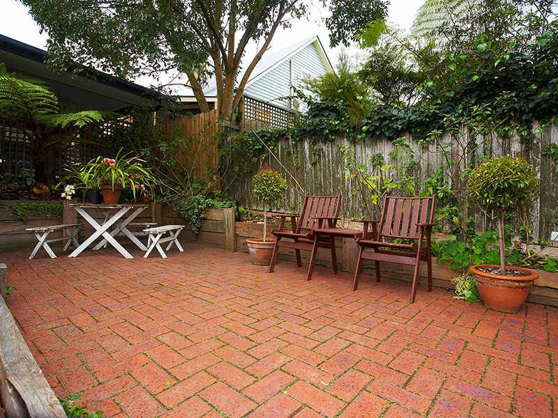 13 Mariana Avenue, Croydon South image 9