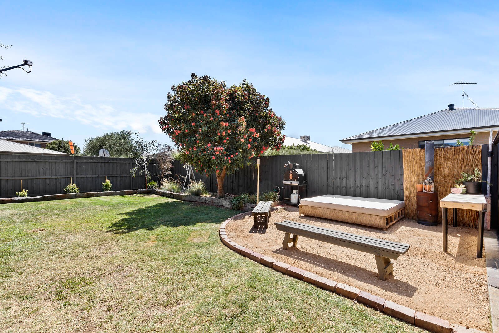 Property Gallery Thumbnail 13