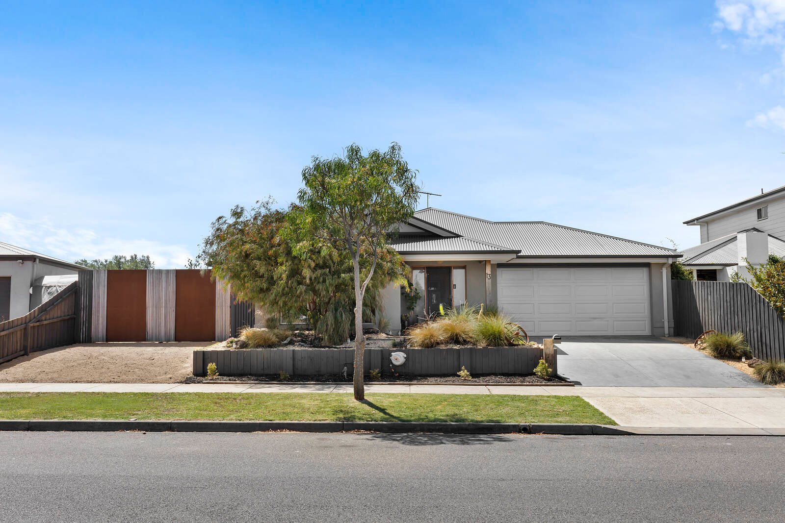 Property Gallery Thumbnail 15