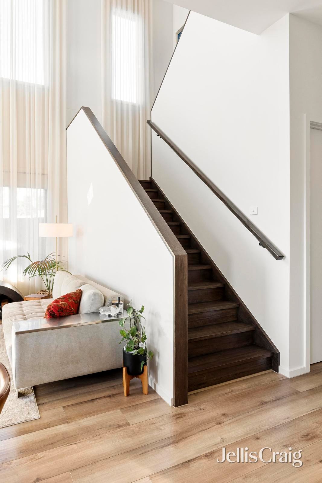 13 Mathers Avenue, Kew East image 8