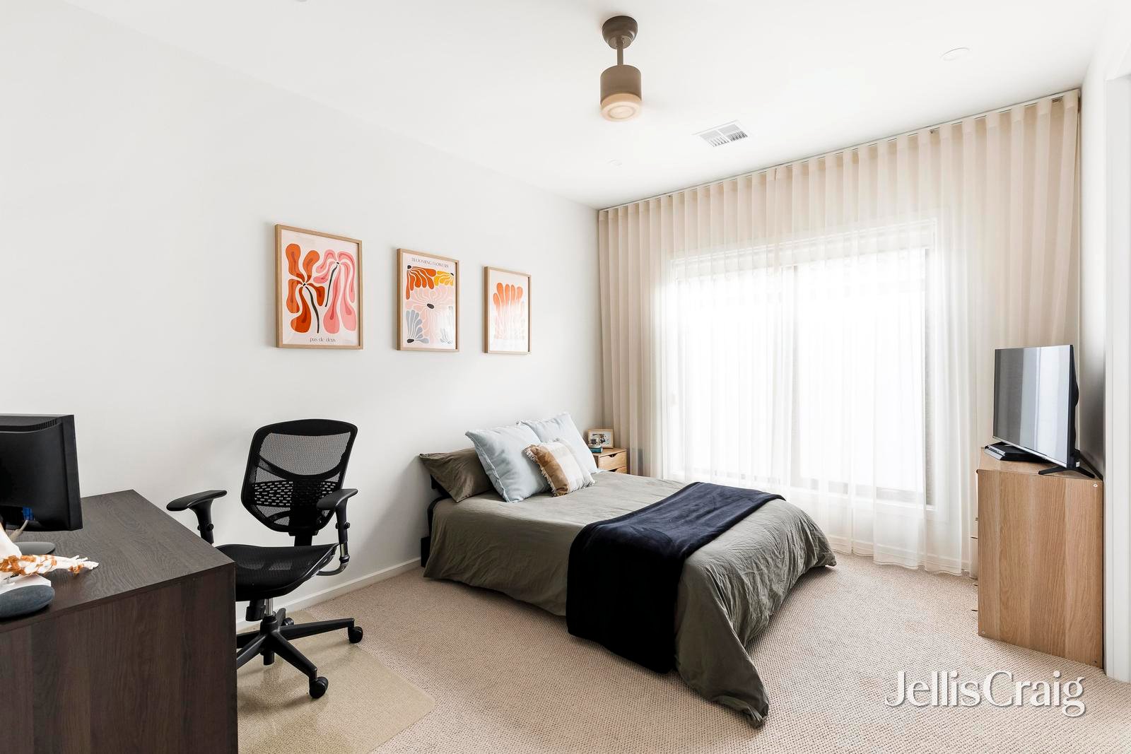 13 Mathers Avenue, Kew East image 13