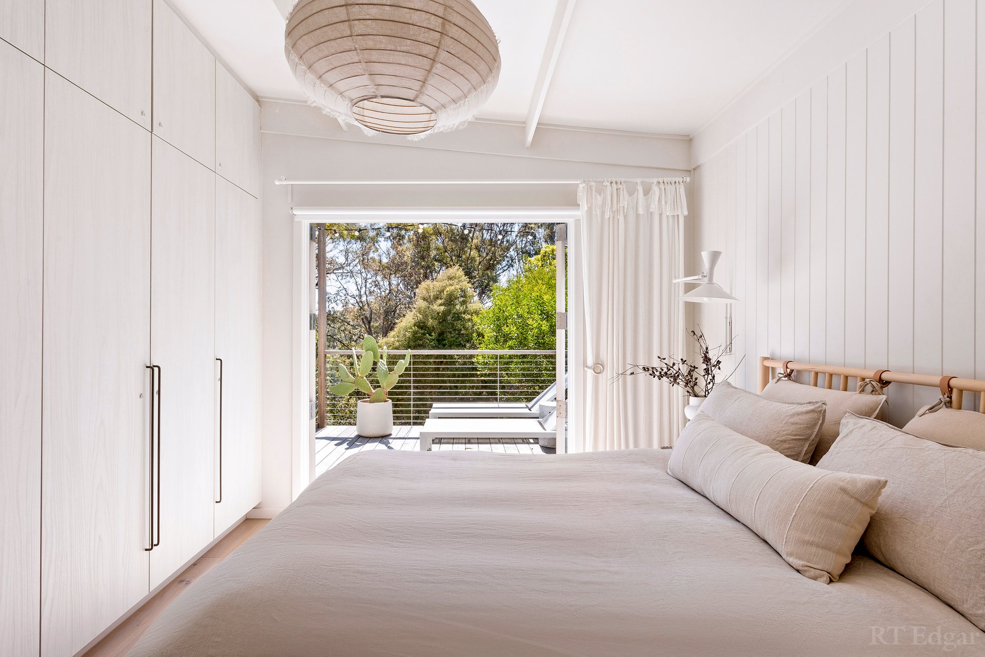 Property Gallery Thumbnail 8