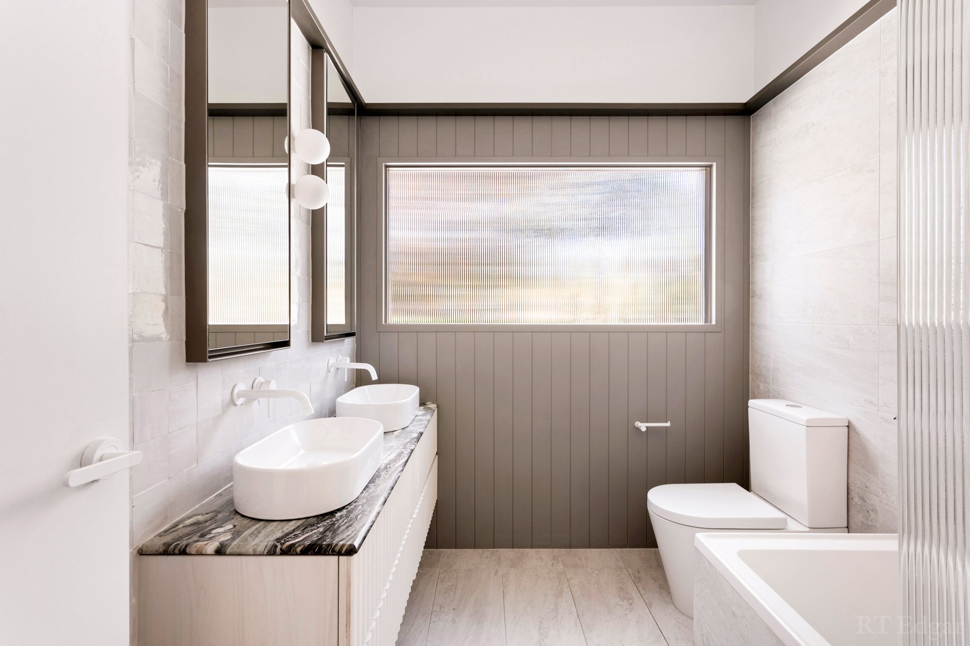 Property Gallery Thumbnail 10