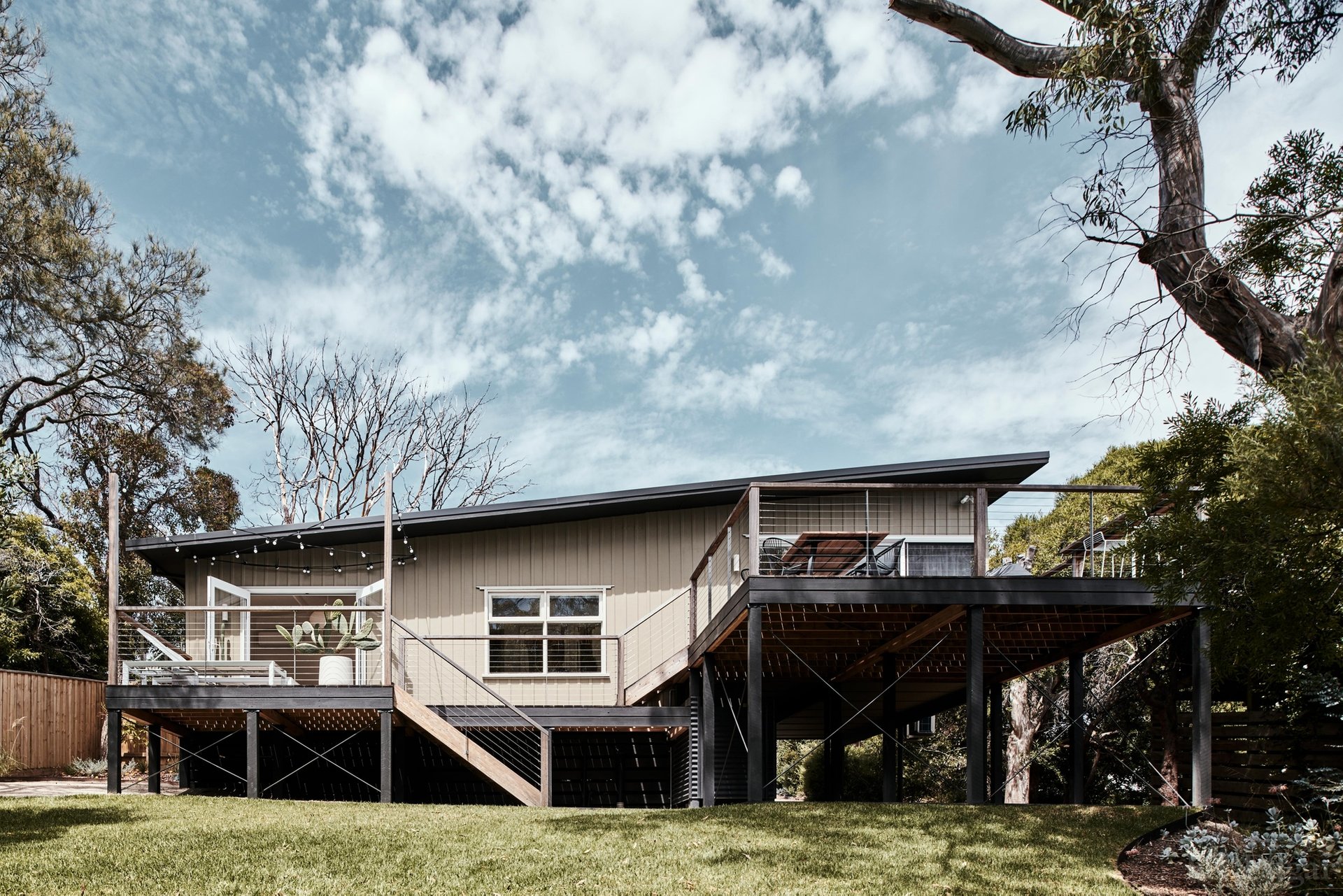 Property Gallery Thumbnail 12