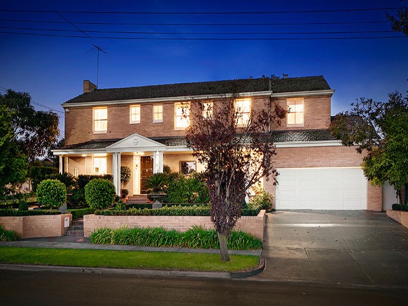 13 McShane Street, Balwyn North image 1