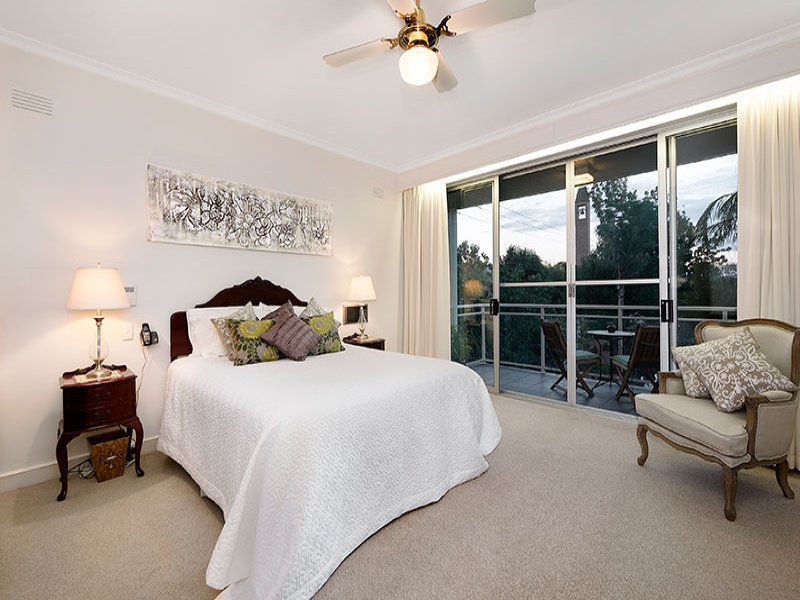 13 McShane Street, Balwyn North image 7
