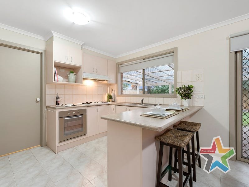 13 Mersey Road, Kilsyth image 4