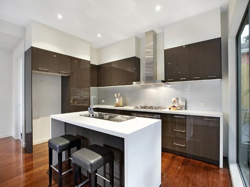 1/3 Middlesex Road, Surrey Hills image 4