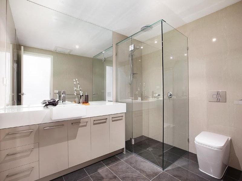 1/3 Middlesex Road, Surrey Hills image 10