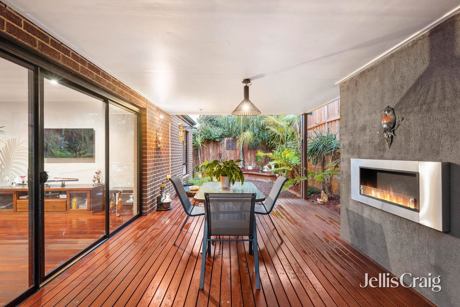 13 Millard Street, Croydon image 12