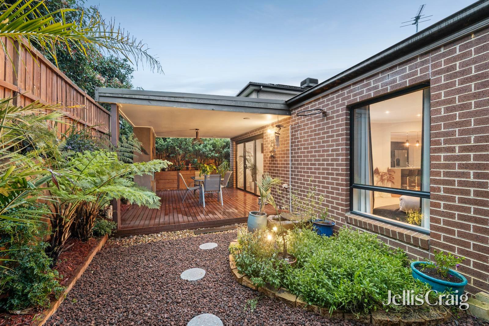 13 Millard Street, Croydon image 13
