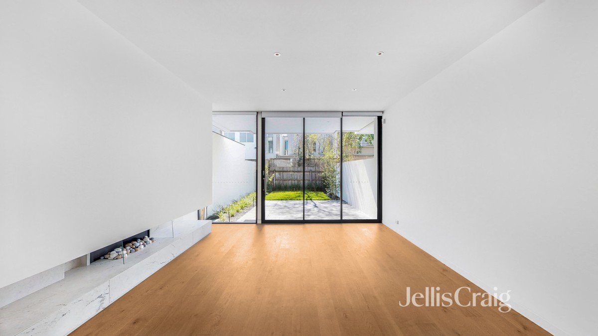 13 Moffat Street, South&nbsp;Yarra image 6