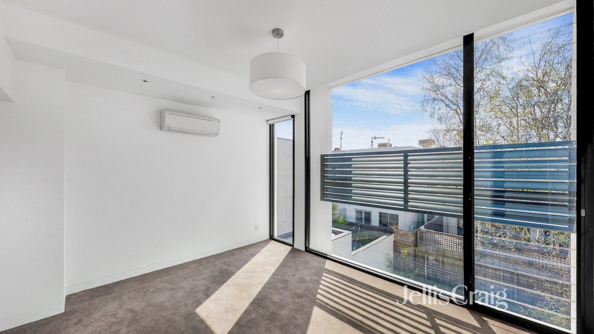 13 Moffat Street, South&nbsp;Yarra image 11