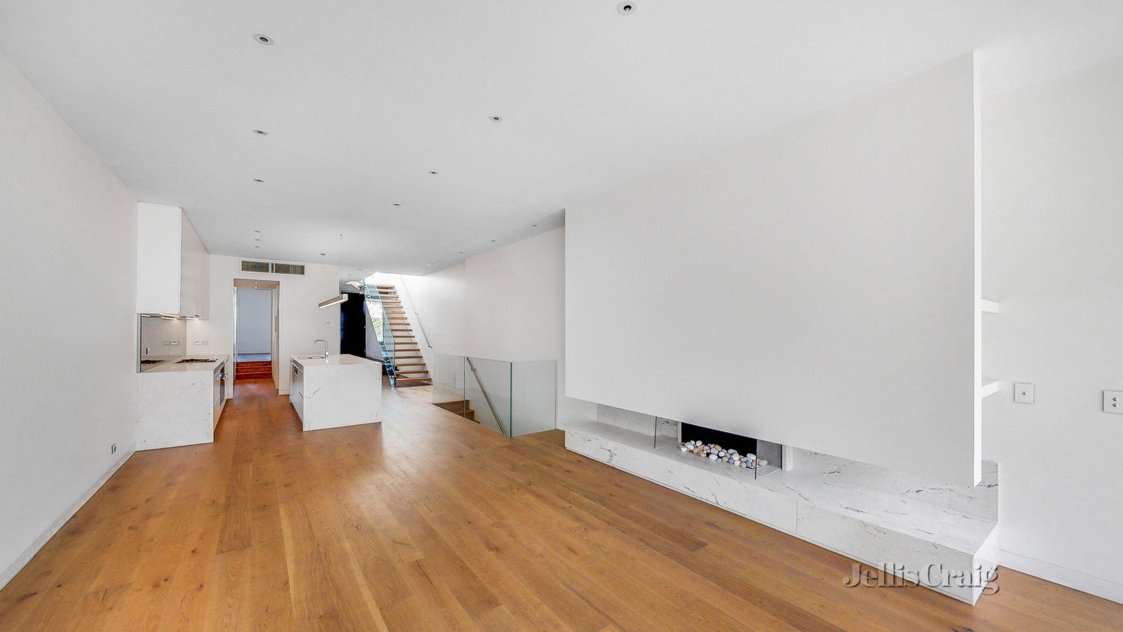 13 Moffat Street, South Yarra - Print Image 1
