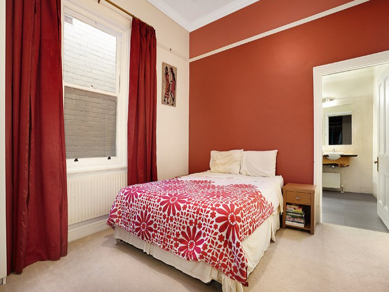 13 Moodie Place, St Kilda image 5