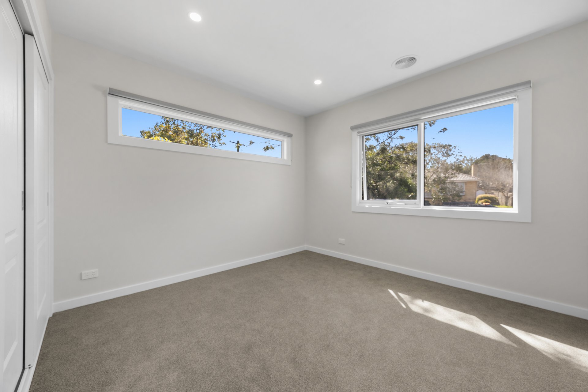 13 Moresby Avenue, Bulleen image 10