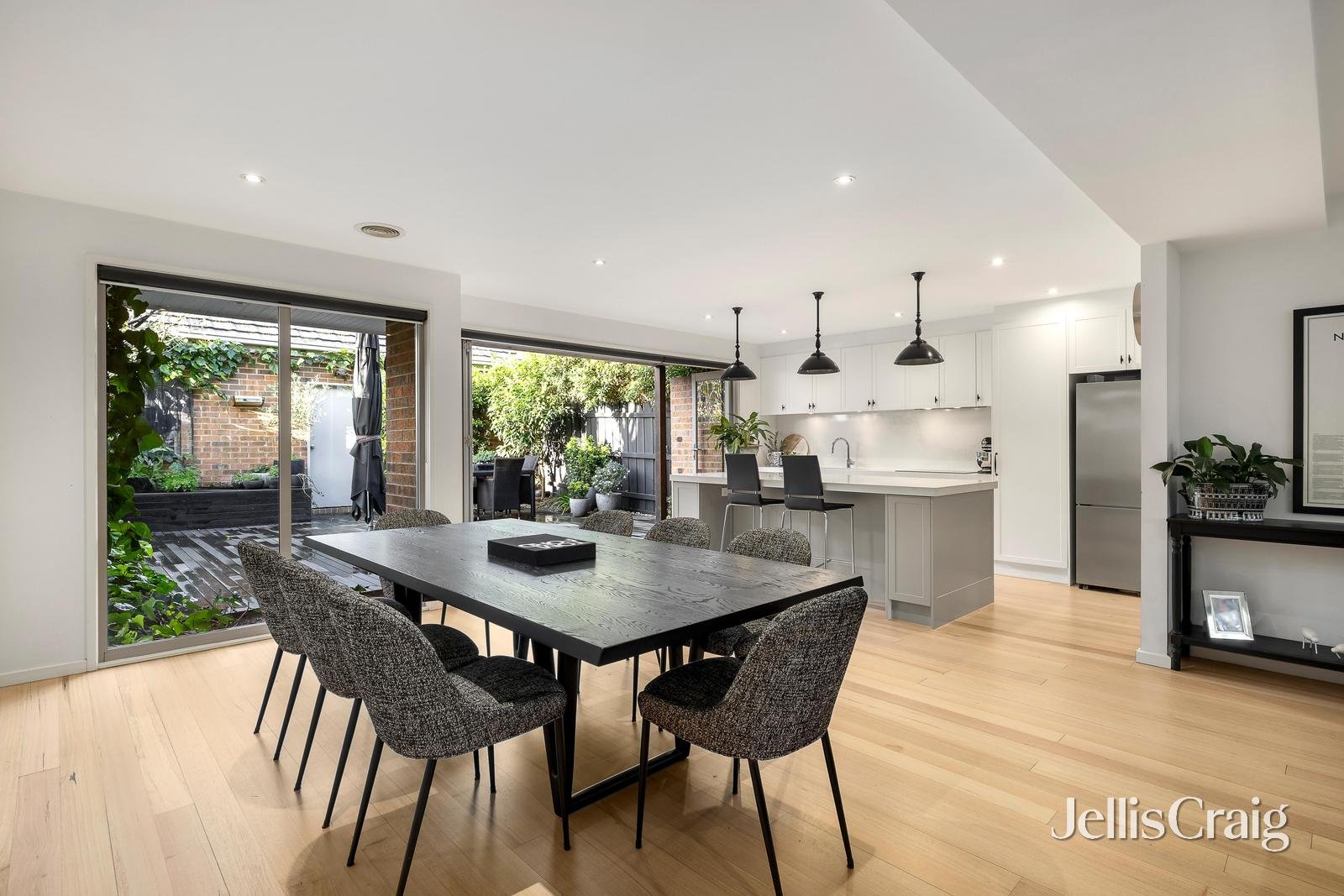 13 Mulsanne Lane, Bentleigh East image 6