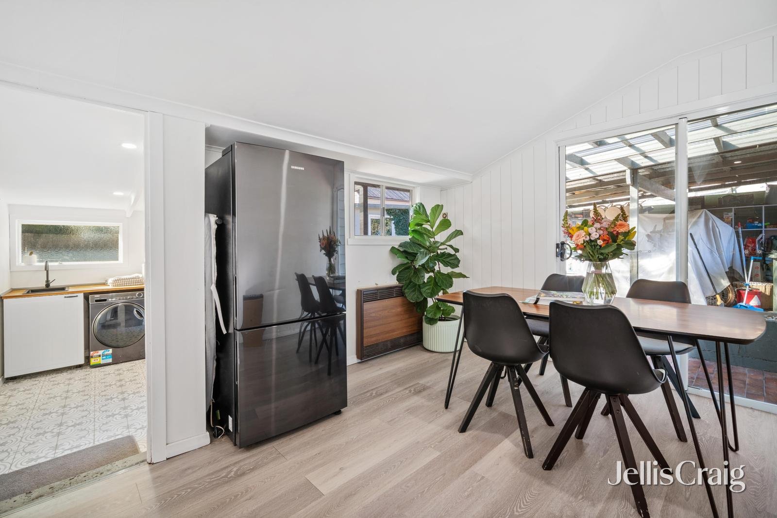 13 Napier Street, Black Hill image 6