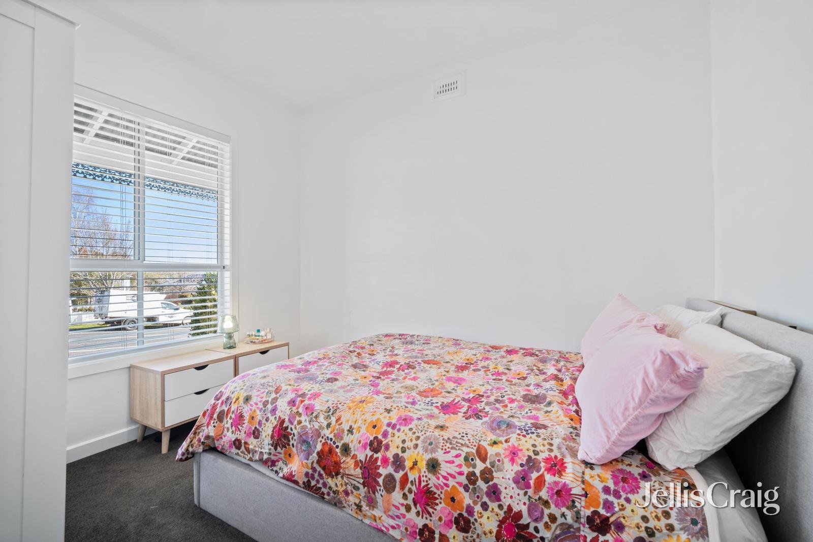 13 Napier Street, Black Hill image 9