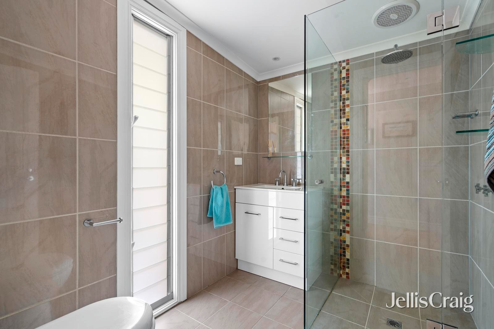 13 Nash Street, Brunswick image 9