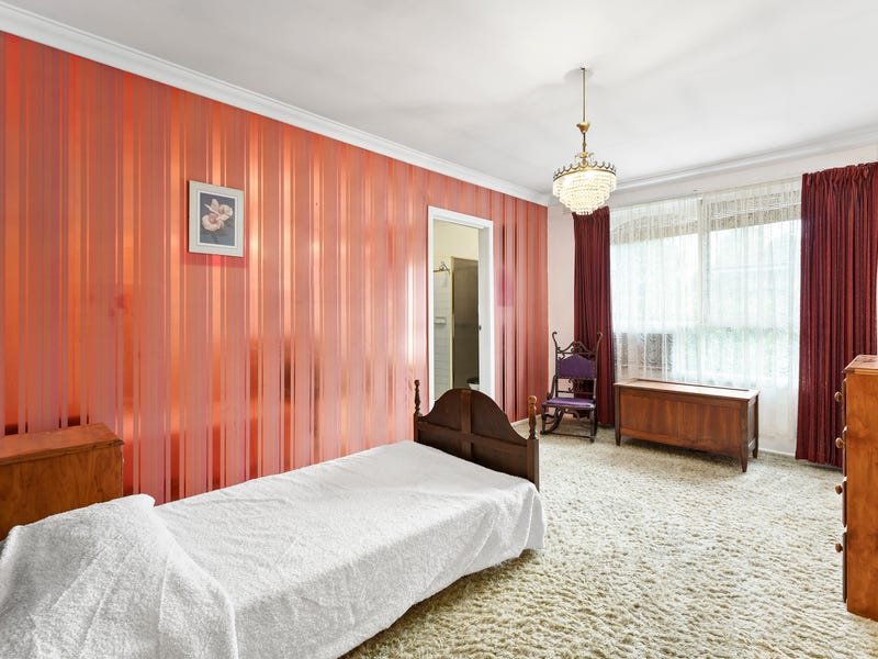 Property Gallery Thumbnail 4