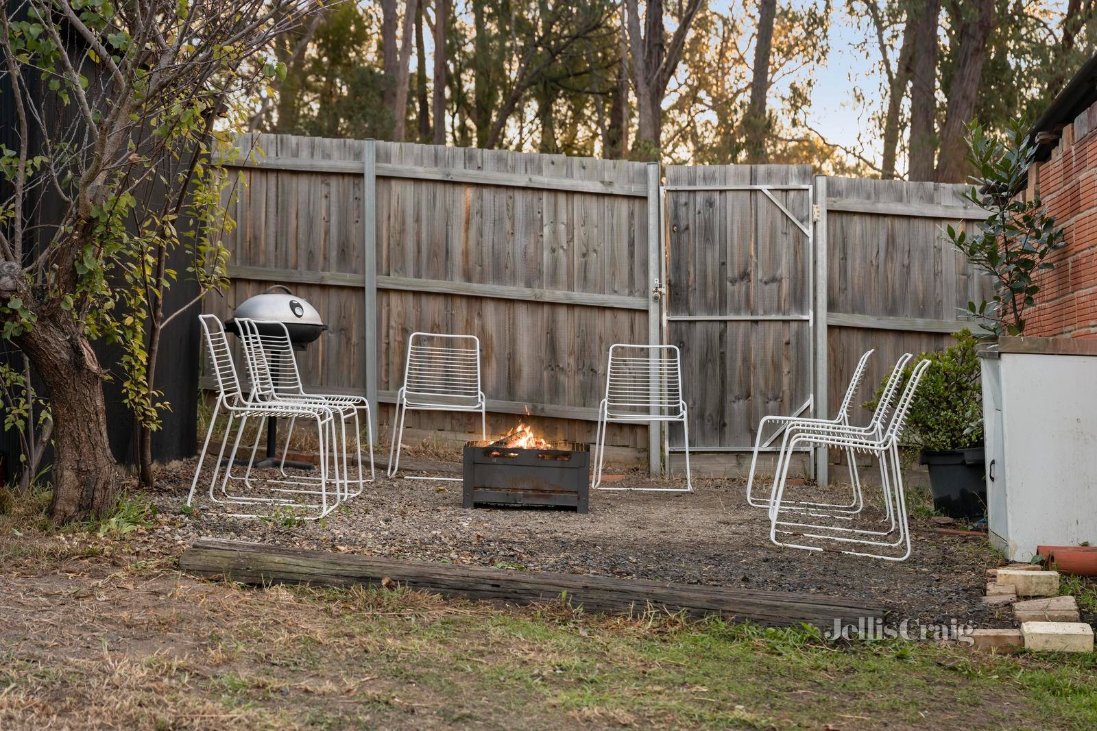 13 Neuparth Road, Croydon North image 12