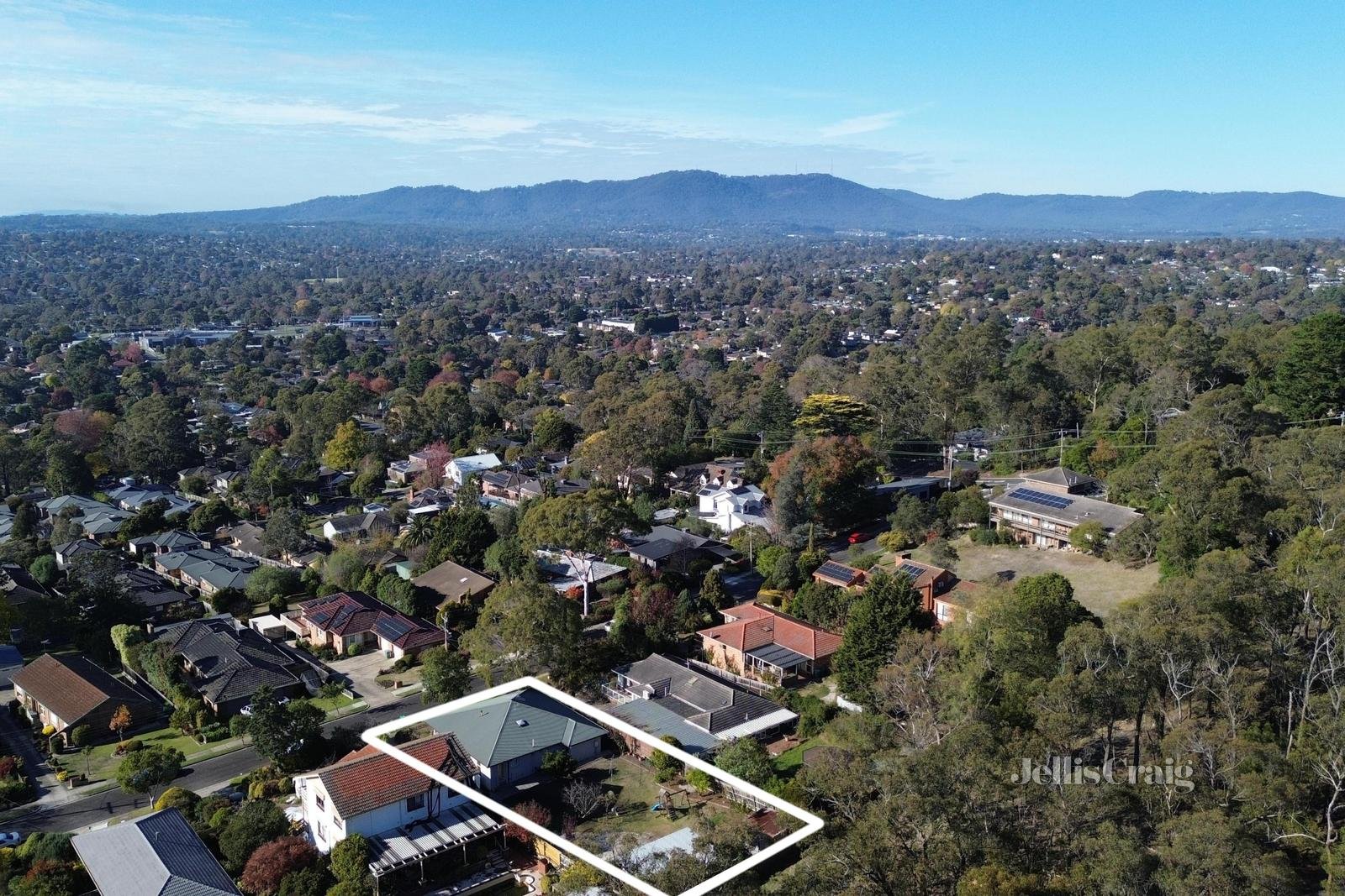 13 Neuparth Road, Croydon North image 14