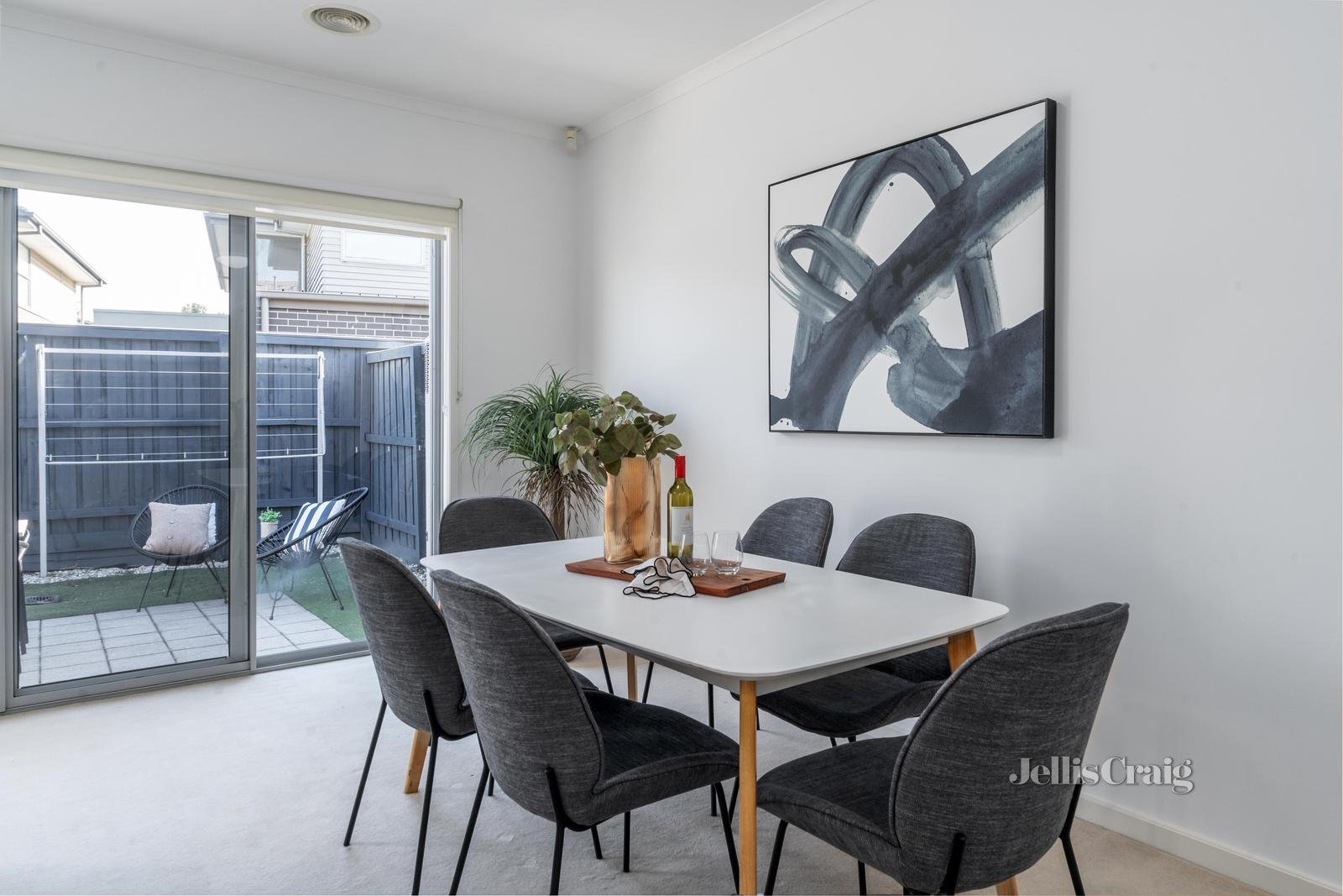 13 Newcastle Drive, Mulgrave image 3