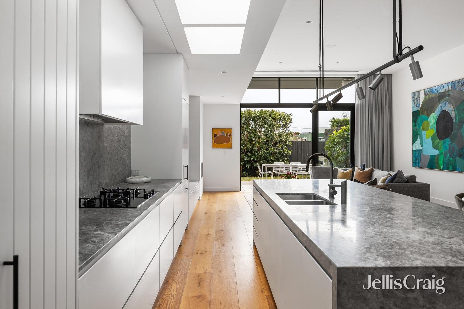 13 Nicholls Street, Malvern image 7