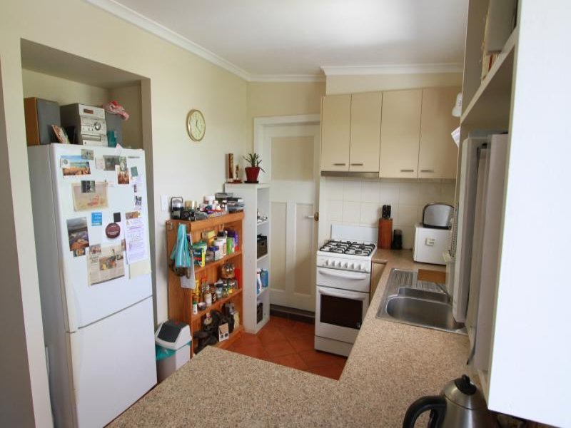 13 Nightingale Street, Newington image 4