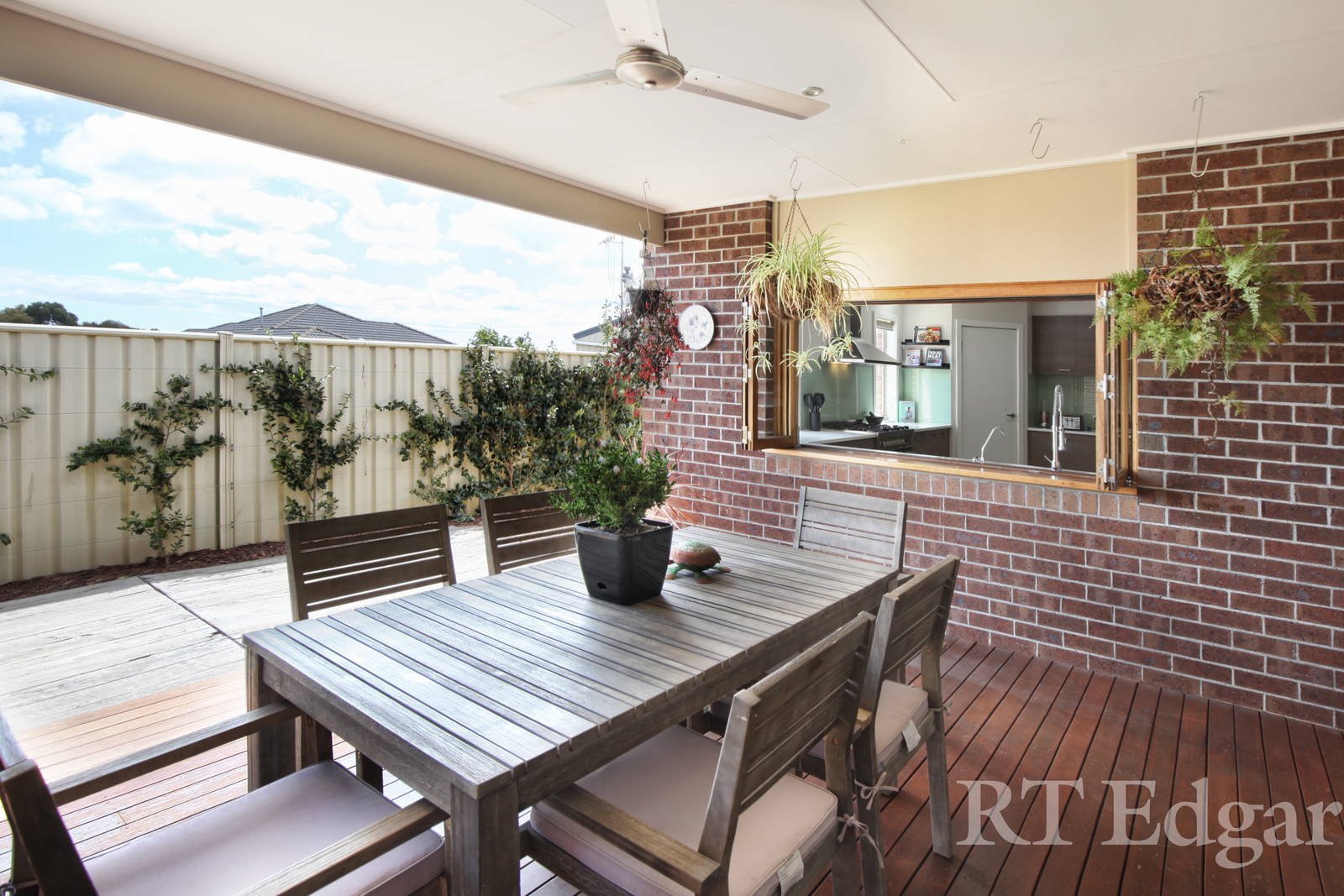 Property Gallery Thumbnail 4