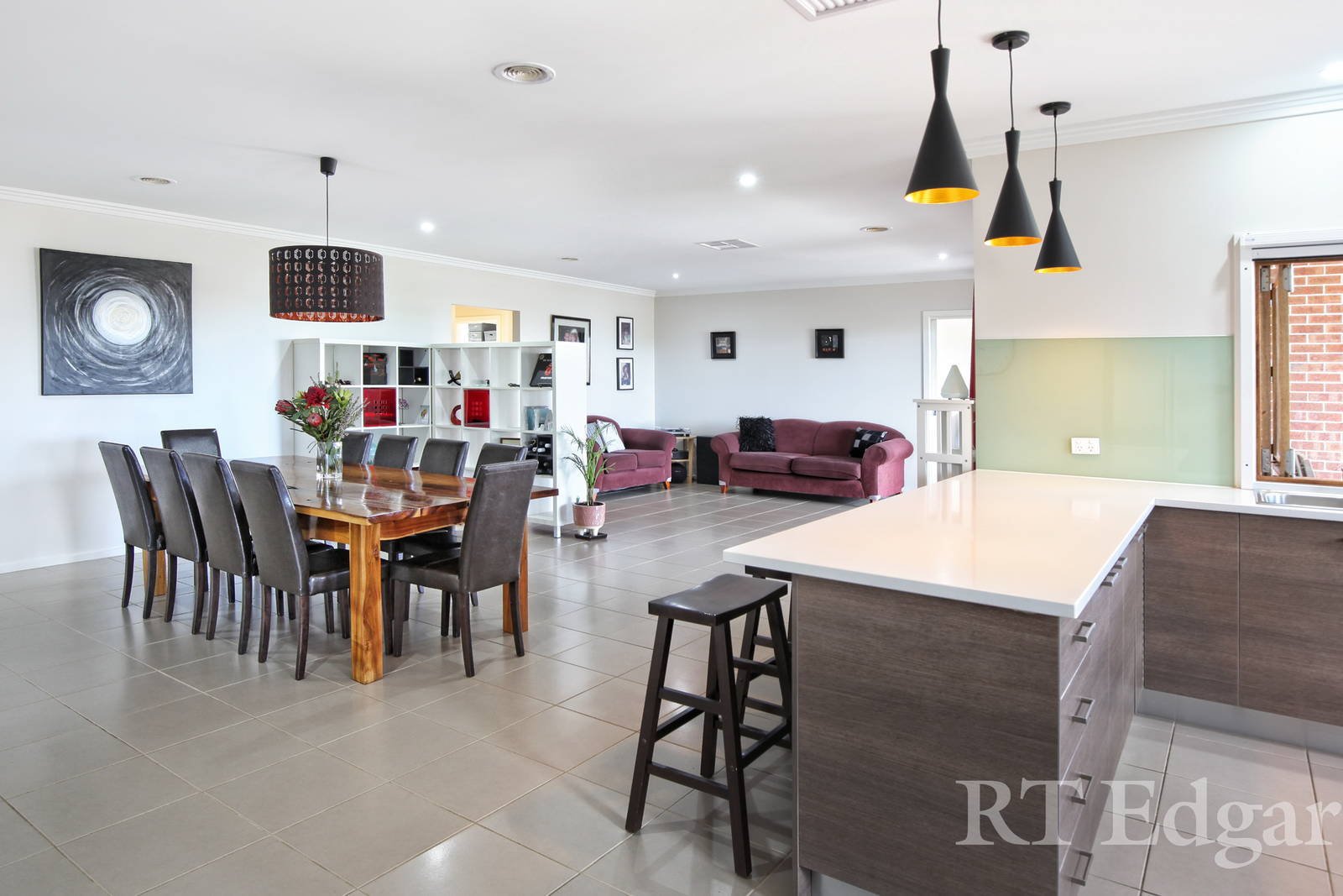 Property Gallery Thumbnail 8