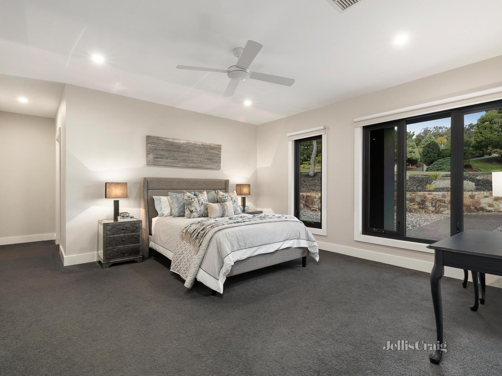 13 Oakland Drive, Warrandyte image 10
