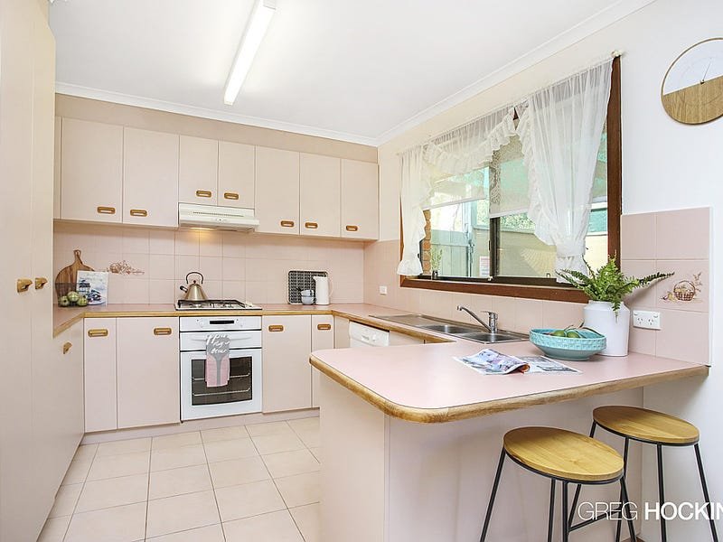 13 O'Connor Court, Altona Meadows image 6