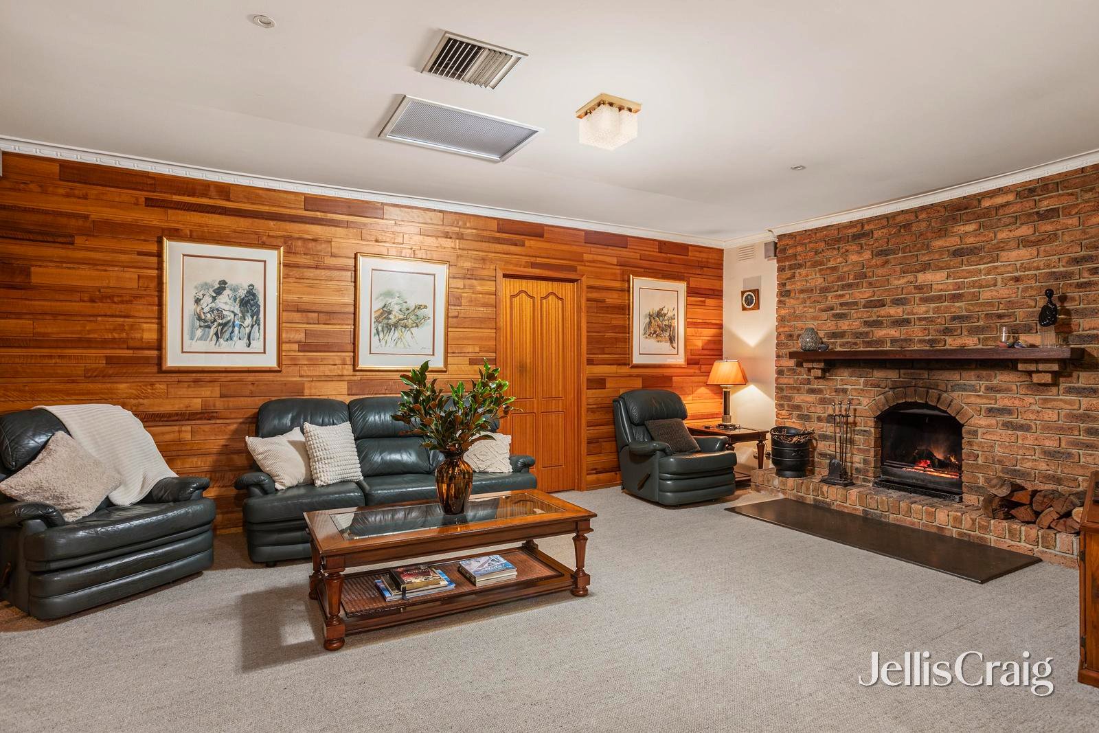 13 Oran Court, Doncaster&nbsp;East image 2