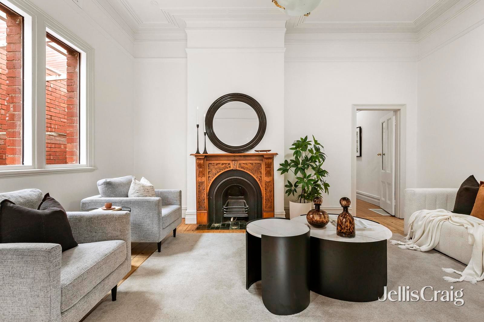 13 Ormond Road, Moonee&nbsp;Ponds image 2