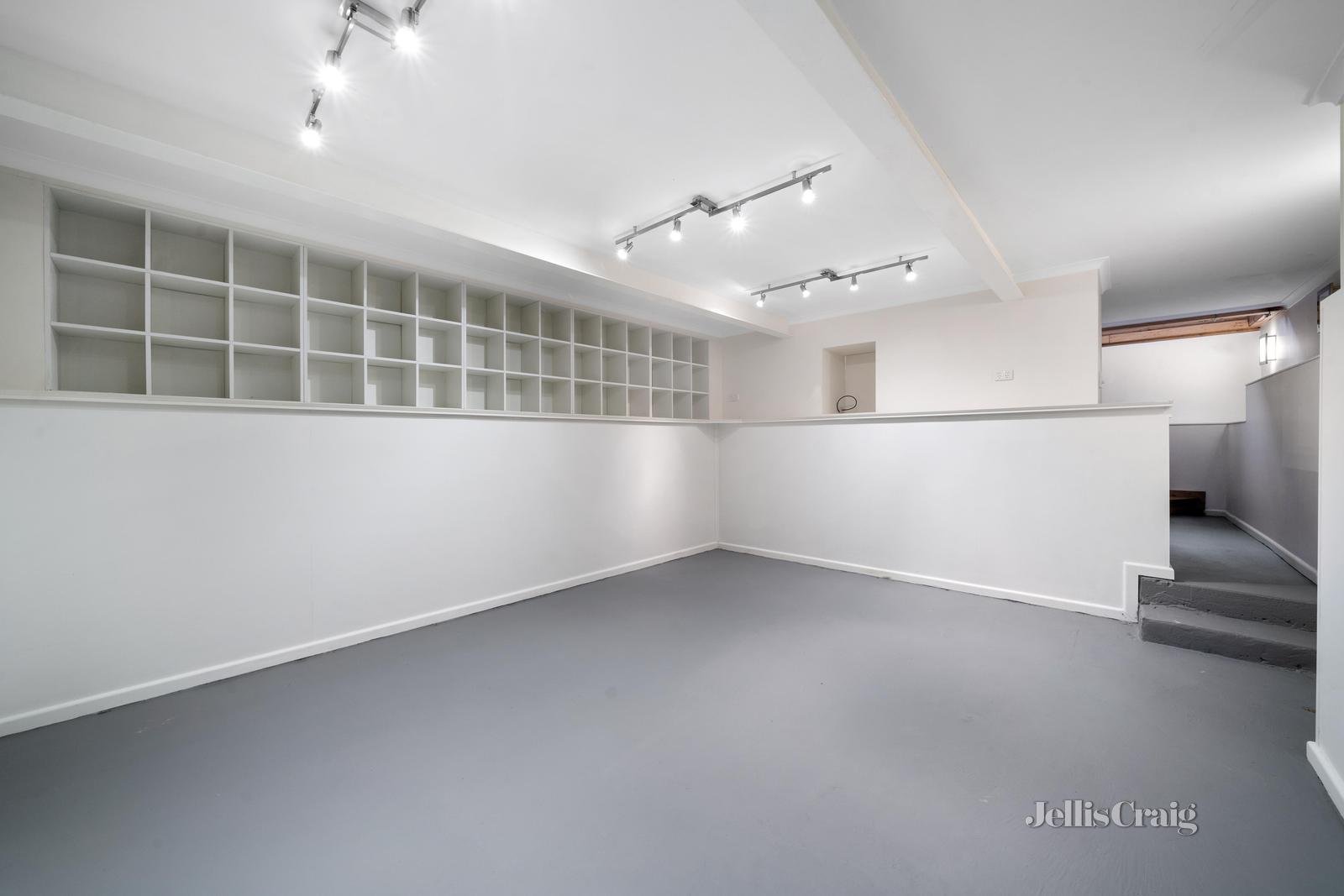 13 Pascoe Street, Glen Iris image 9