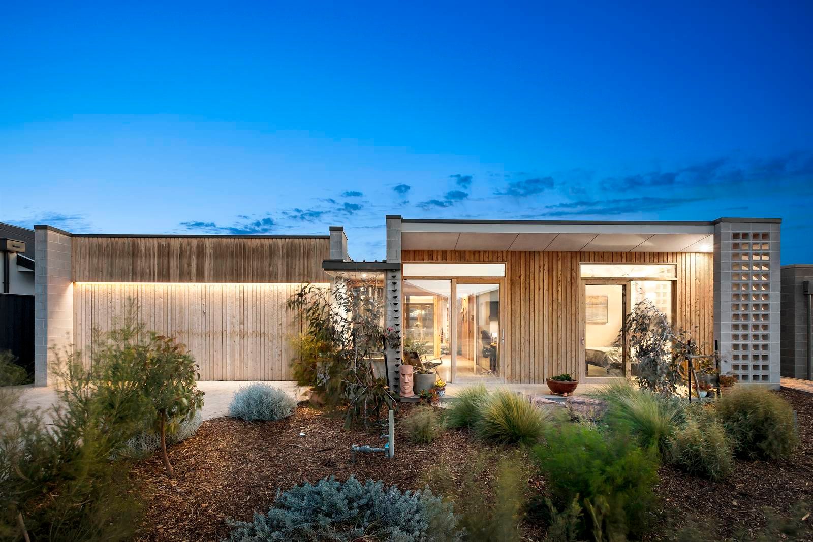 Property Gallery Thumbnail 2