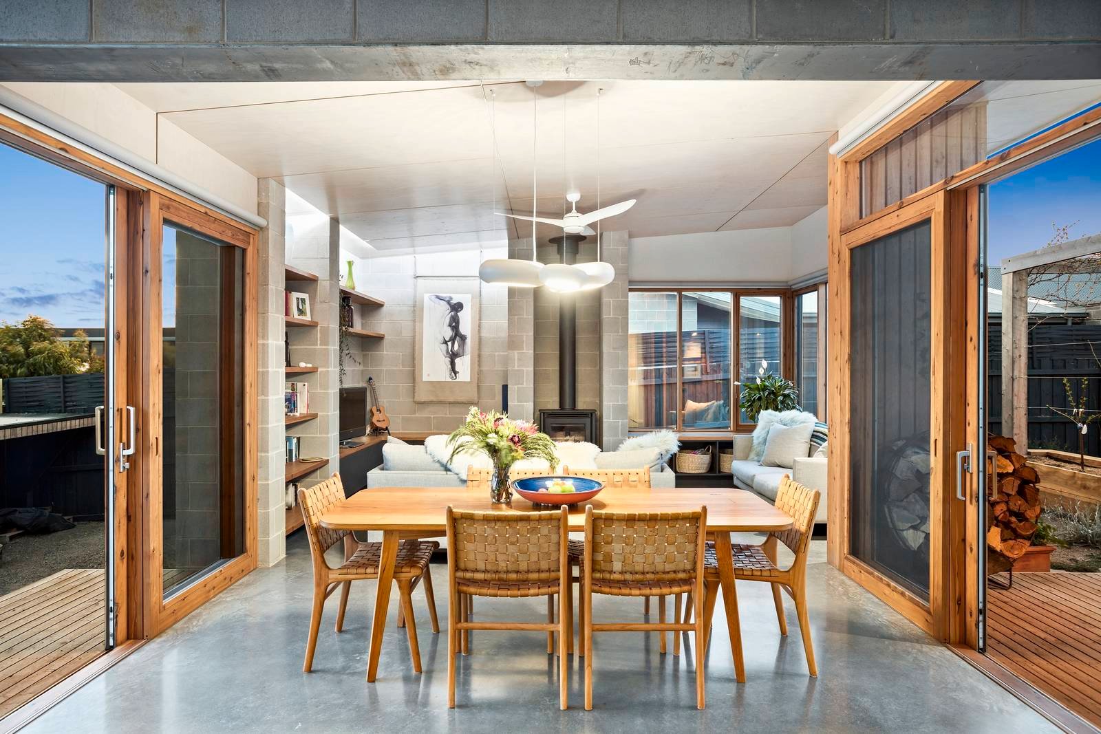 Property Gallery Thumbnail 9