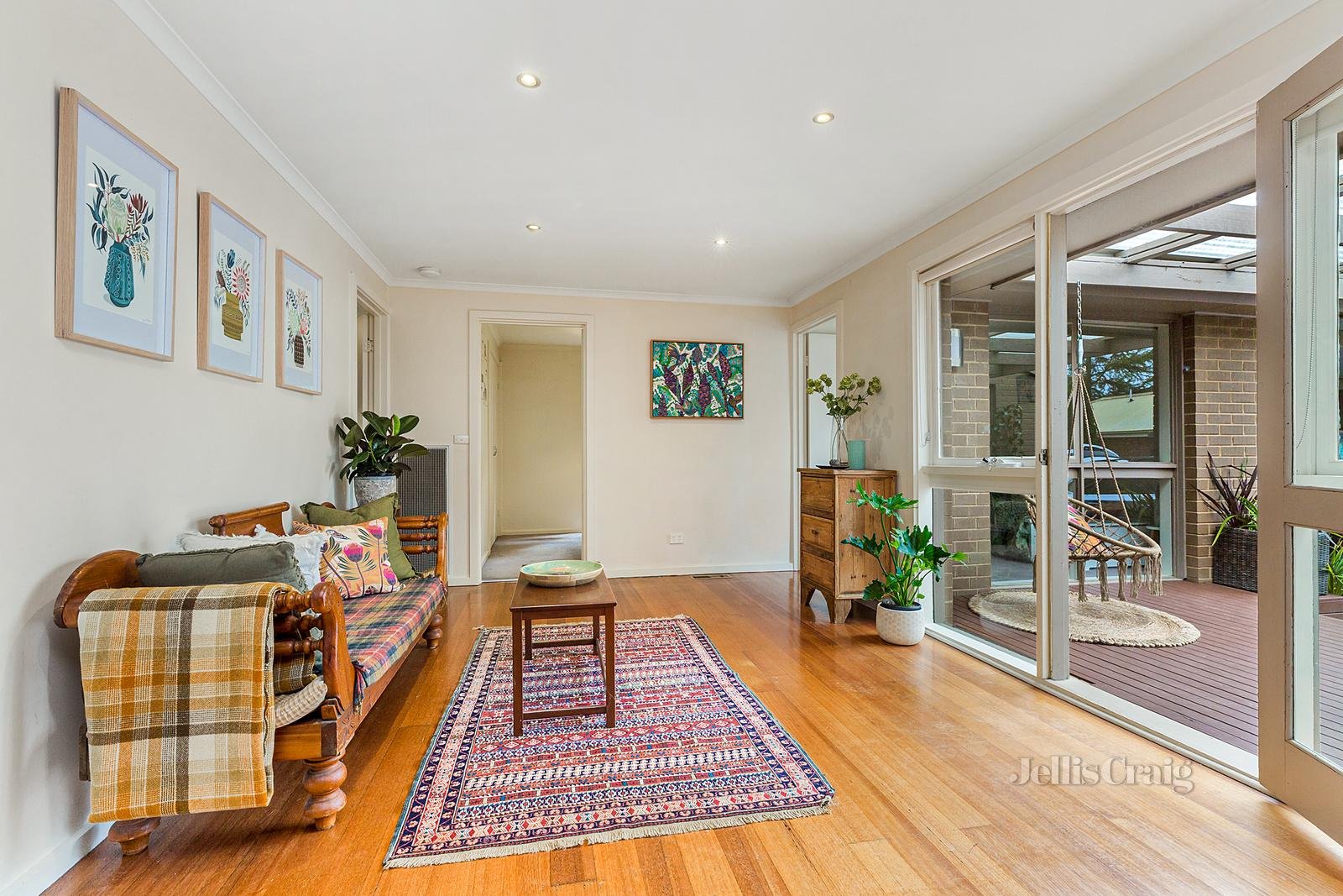 13 Patricia Way, Woodend image 15