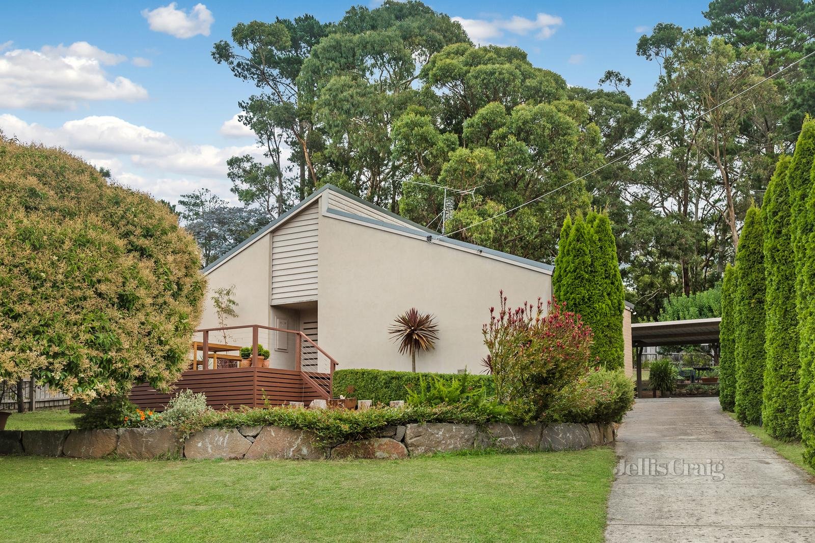 13 Patricia Way, Woodend image 1